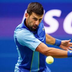 What is it that enables Novak to win so many trophies?