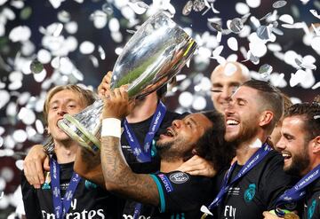 Real Madrid 2-1 Manchester United: Super Cup - in pictures