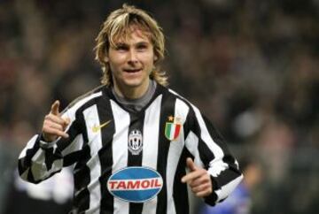 30 de agosto: El ex futbolista checo Pavel Nedved cumple 43 años.