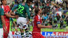 Wanderers soportó la presión y quedó a un punto de la U