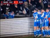 Pánico en España: ¡se cayó una tribuna en pleno festejo!