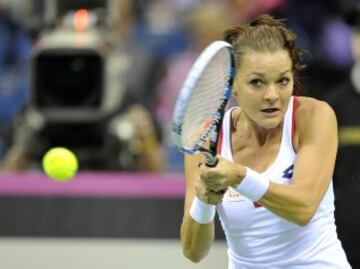 Agnieszka Radwanska no pudo ante la rusa Maria Sharapova. 