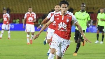 Rubén Bentancourt, jugador uruguayo, demanda a Santa Fe por demora en los pagos.