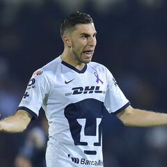 Los 17 futbolistas que han jugado en tres de los 'Cuatro Grandes'