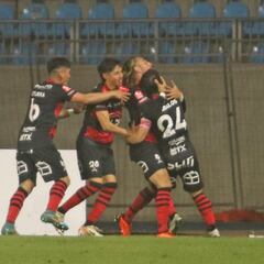 Rangers da el golpe de la fecha en la B y baja a un candidato