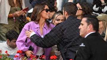 María Pombo y David Broncano durante el partido de Carlos Alcaraz en el Mutua Madrid Open, a 30 de abril de 2024, en Madrid (España).
FAMOSOS;TENIS;DEPORTE;ALCARAZ
José Oliva / Europa Press
30/04/2024