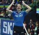 Lavillenie logra el 'hat-trick' en pértiga pero acaba llorando