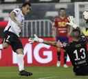 Colo Colo vence a Unión Española con gol de Paredes