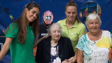 Ona Carbonell, Amalia Domenech, Jennifer Pareja y Esther Luy, en Valencia.