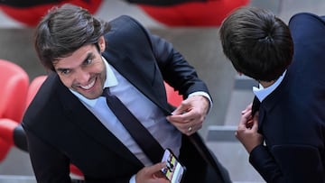 Former Brazilian football player Kaka (L) and son Luca arrive prior to the UEFA Champions League final football match between Paris Saint-Germain (PSG) and Inter Milan in Munich, southern Germany on May 31, 2025. (Photo by Kirill KUDRYAVTSEV / AFP)