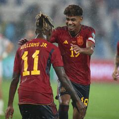 Lamine Yamal prioriza a Nico sobre Luis Díaz para Barcelona