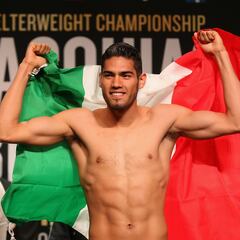 AMB rechaza apelación de Dmitry Bivol; peleará contra Gilberto Zurdo Ramírez