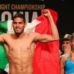 Zurdo Ramírez apunta a mayo para “incendiar” el ring contra Dorticos en la capital del boxeo