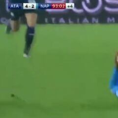 Pánico en el Nápoles: el golpe con la cabeza de Oshimen que le mandó al hospital inconsciente