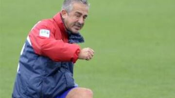 Preciado espera algún refuerzo antes de comenzar la Liga