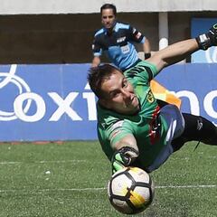 "Antes estaba tapado por Villar; ahora soy un arquero distinto"