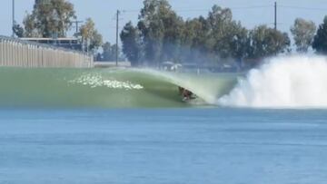 Austin Keen, skim en Kelly Slater Surf Ranch