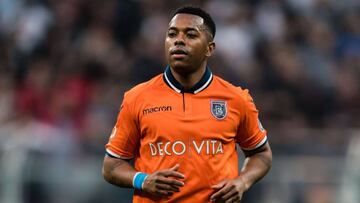 Robinho: "Nadie puede discutir a Falcao, es un gran jugador"