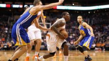 Bledsoe mantuvo a los Suns, que acechan a los Clippers