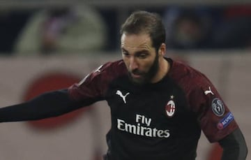 AC Milan's Gonzalo Higuain