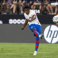 Ansu Fati se enroca y se niega a salir del Barcelona