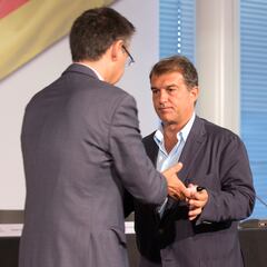 Los expresidentes no se explicarán juntos por el Caso Negreira