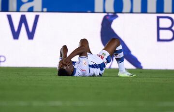 Cissé se lamenta tras marrar una de las ocasiones más claras que tuvo el Leganés. 