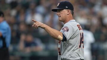 El otrora timonel de los Astros, quien purga una suspensión de un año, sonó como candidato para la caseta del Guaranteed Rate Field y Comerica Park.