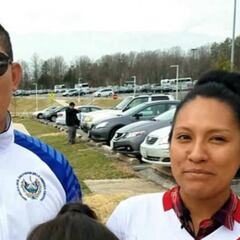 Matrimonio salvadoreño-peruano viaja a USA para presenciar juego