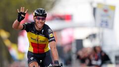 50706598. Berg En Terblijt (Netherlands), 16/04/2017.- Belgian cyclist Philippe Gilbert of Quick-Step Floors celebrates winning the Amstel Gold Race, in Berg en Terblijt, the Netherlands, 16 April 2017. (Ciclismo, Pa&iacute;ses Bajos; Holanda) EFE/EPA/BAS CZERWINSKI