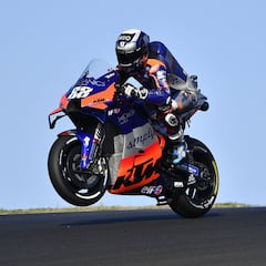 Oliveira da a Portugal su primera pole y en su casa