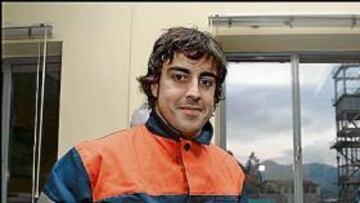 <b>UN AÑO MÁS.</b> Alonso y De la Morena cambian la mina por el campus universitario