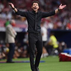 Simeone, director de orquesta
