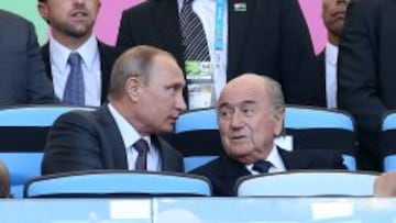 Vladimir Putin y Joseph Blatter.