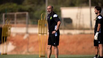 Pitu Abelardo, Primer entreno de la temporada 24/25 del FC Cartagena, ciudad deportiva José Ma Ferrer, La Manga Club, Cartagena, Region de Murcia, 10 Julio 2024
