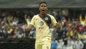 Roger Mart&iacute;nez, Am&eacute;rica