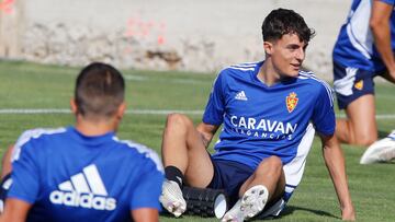 Francés, durante un entrenamiento con el Real Zaragoza.