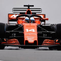 Solo los Red Bull mejoran el tercero de Alonso en lluvia