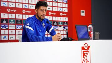 Sergio Escudero durante la rueda de prensa.