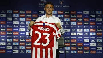 Trippier, el d&iacute;a de su presentaci&oacute;n en el Atl&eacute;tico.