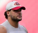 La NFL multa a Nick Bosa por lucir una gorra de Donald Trump