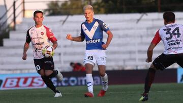 Patronato y Vélez empatan en un partido de locura