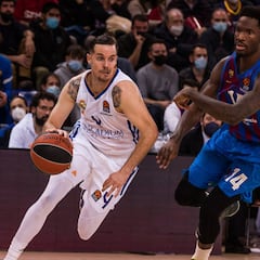 Nigel Hayes da positivo y se queda confinado en Atenas