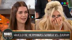 Imagen del duelo de Wanda y Zaira Nara en el programa de televisión argentino 'Morfi, todos a la mesa'.