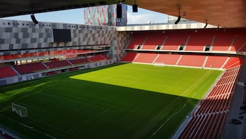El estadio 'gemelo' del Nemesio Diez está en Albania