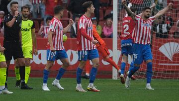 Partido entre Sporting de Gijón y Girona en la temporada 2021-2022 de la Liga Smartbank