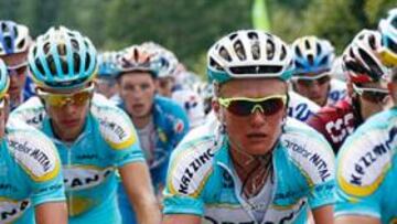 <B> ADIÓS. </B>El equipo Astana, con Kloden como mejor situado en la general, se retira del Tour tras el positivo de Vinokourov.
