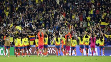 Colombia, que ya piensa en octavos, se enfrenta a México