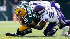 GREEN BAY, WI - SEPTEMBER 16: Aaron Rodgers #12 of the Green Bay Packers gets sacked during the first quarter of a game against the Minnesota Vikings at Lambeau Field on September 16, 2018 in Green Bay, Wisconsin.   Joe Robbins/Getty Images/AFP
 == FOR NEWSPAPERS, INTERNET, TELCOS &amp; TELEVISION USE ONLY ==