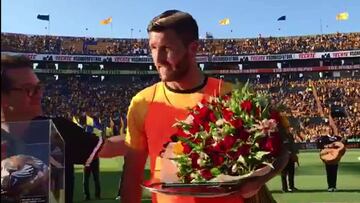 El atacante francés fue reconocido por consolidarse como el jugador más goleador en la historia del club felino.